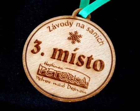 Medaile - laserem vypálená překližka