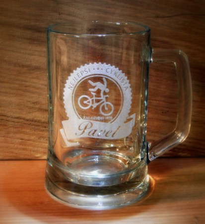 Pivní krýgl - cyklistický motiv